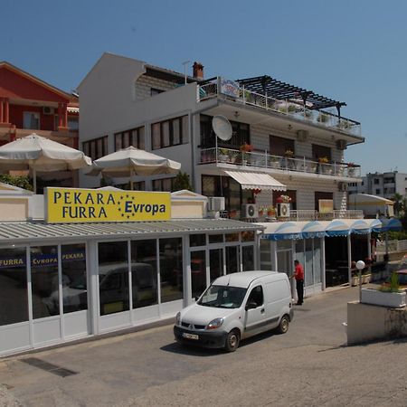 Guest House Evropa Улцинь Номер фото