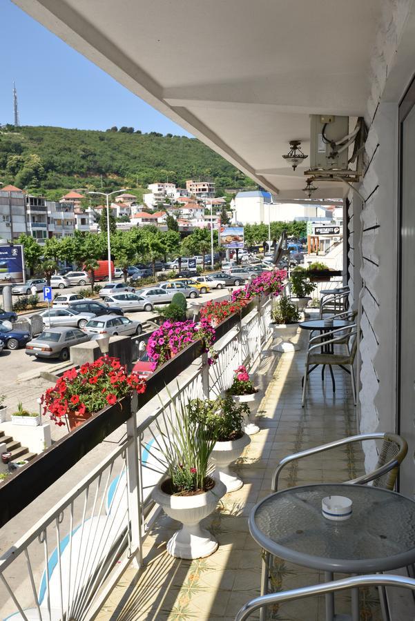 Guest House Evropa Улцинь Екстер'єр фото